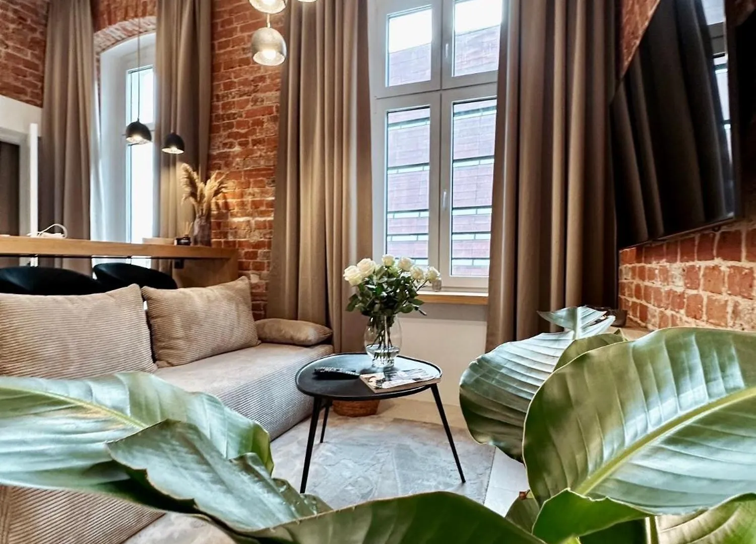 Wolnosci9 Stylowy Apartament W Centrum Wroclawia Tuz Przy Nfm